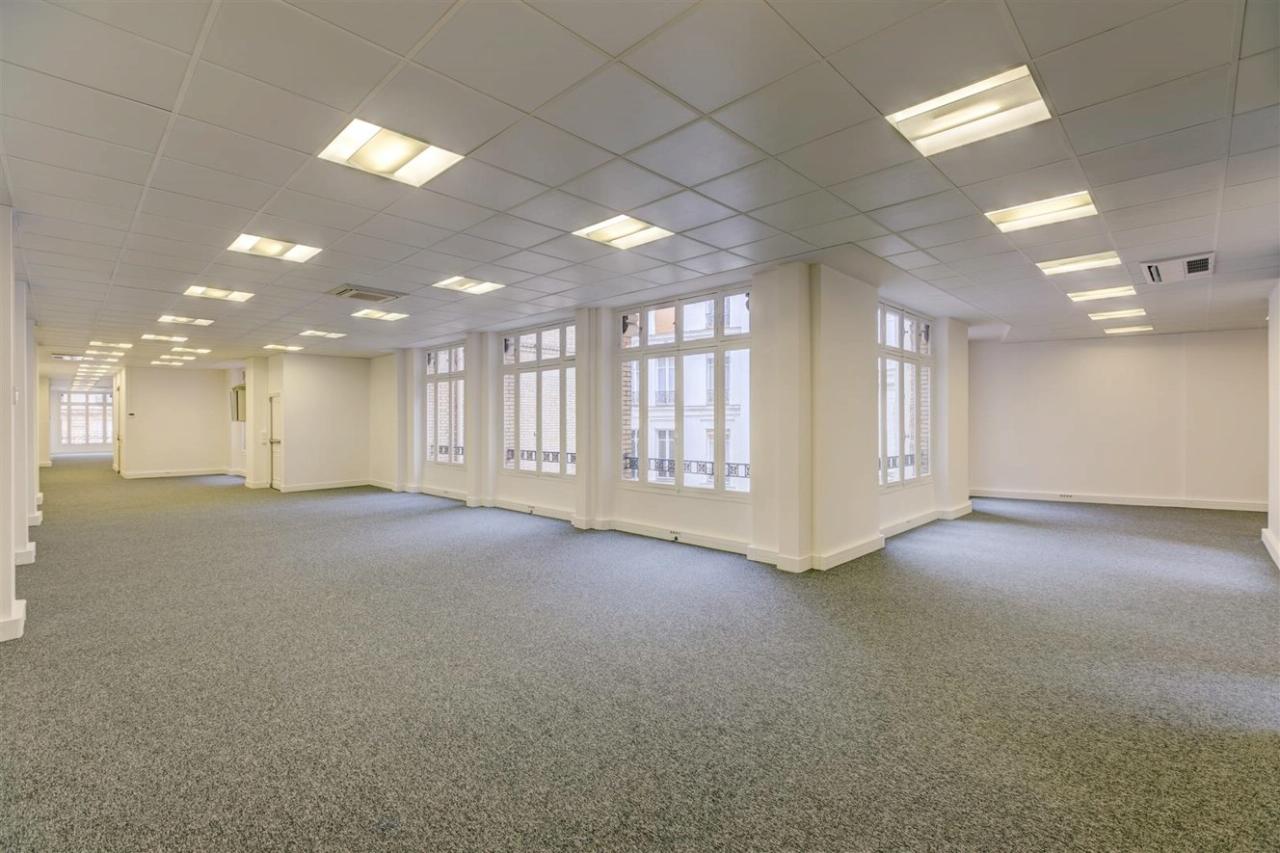 Bureau Paris 644m² Location bureau Paris OLBUR2426308 3